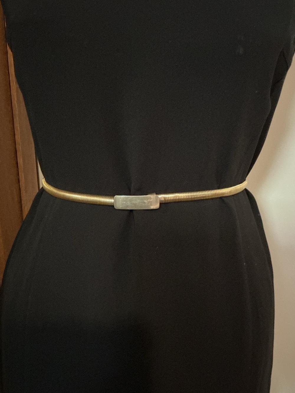 vintage gold-tone stretch snake chain belt - Picture 7 of 9